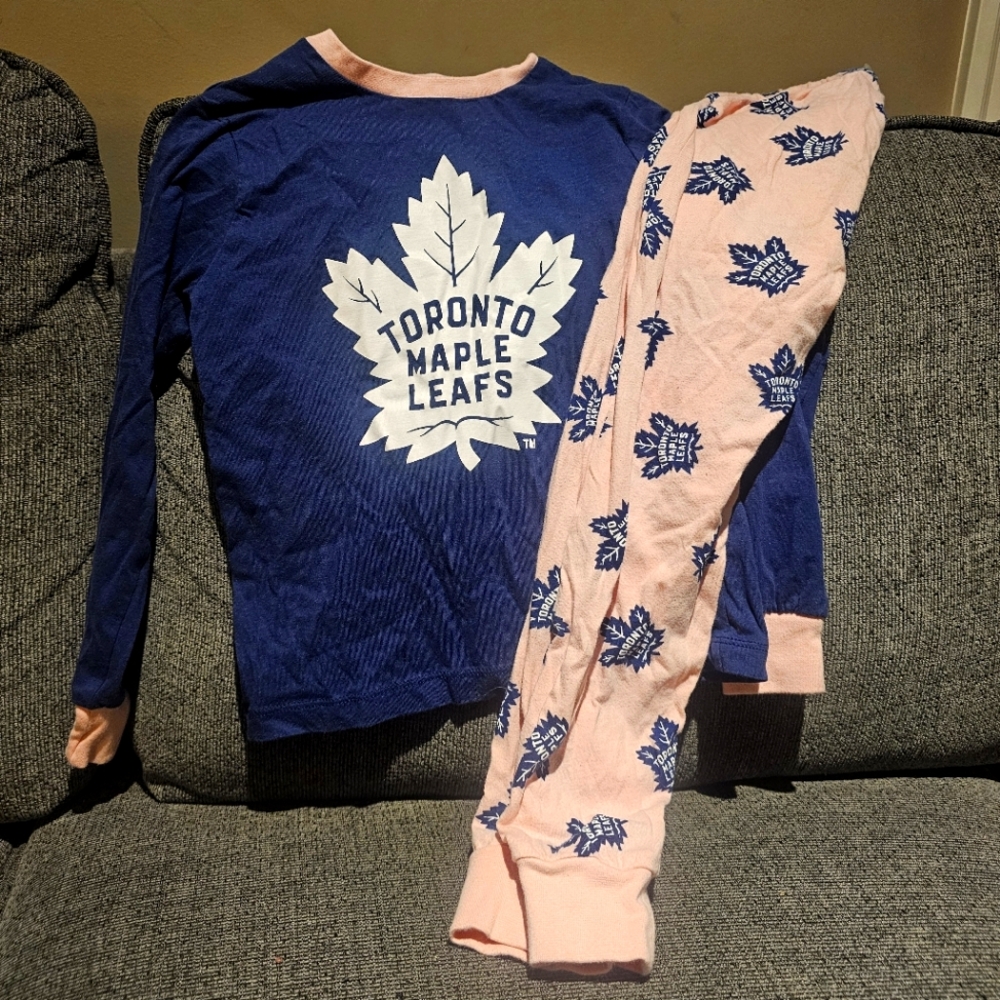 Girls Toronto Maple Leafs pajamas
